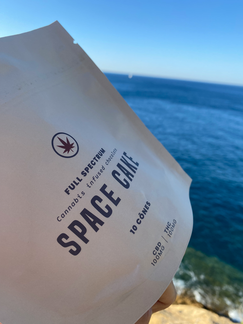 Space Cake THC CBD cone gourmand au chocolat 25mg par portion
